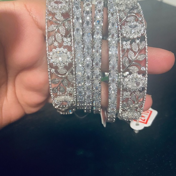 Bangles - Picture 2 of 3